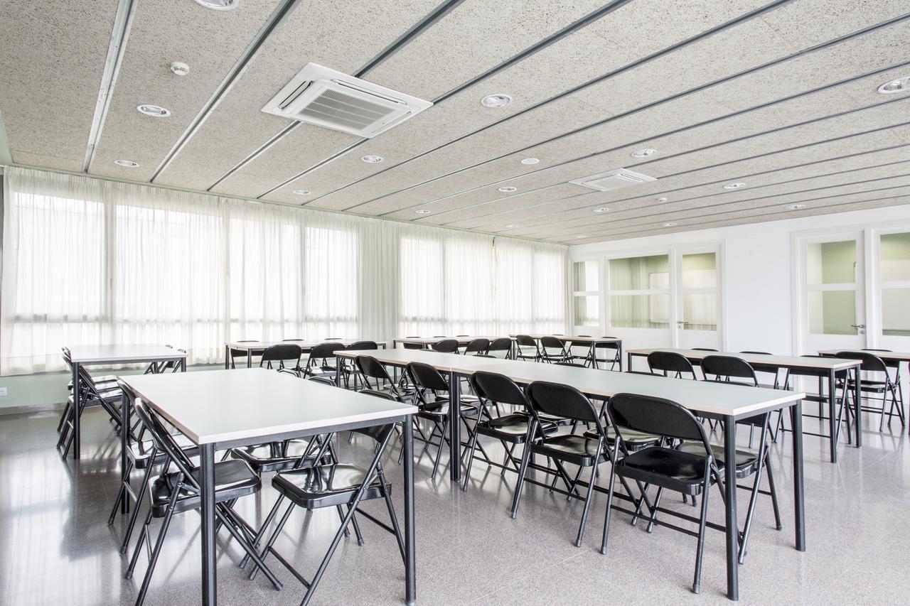 Residencia Universitaria Resa As Burgas Ourense Bagian luar foto