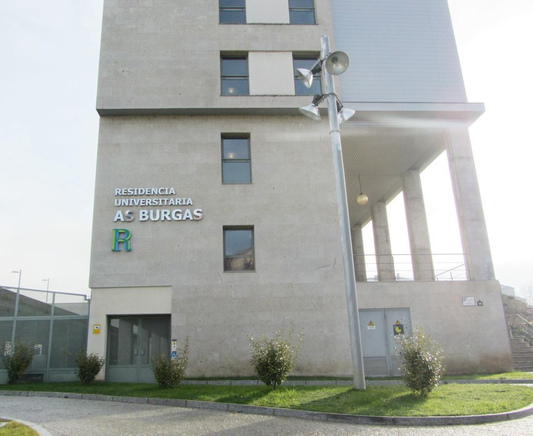 Residencia Universitaria Resa As Burgas Ourense Bagian luar foto