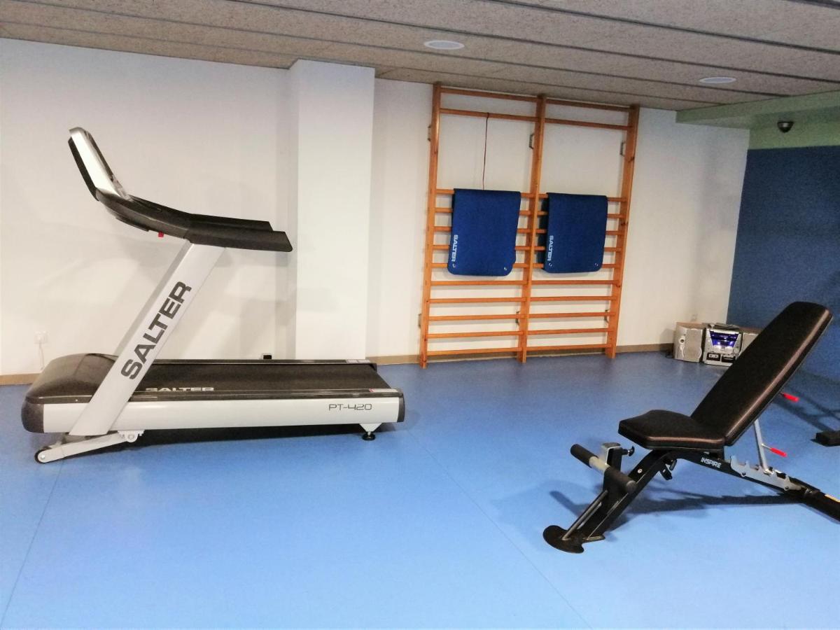 Residencia Universitaria Resa As Burgas Ourense Bagian luar foto